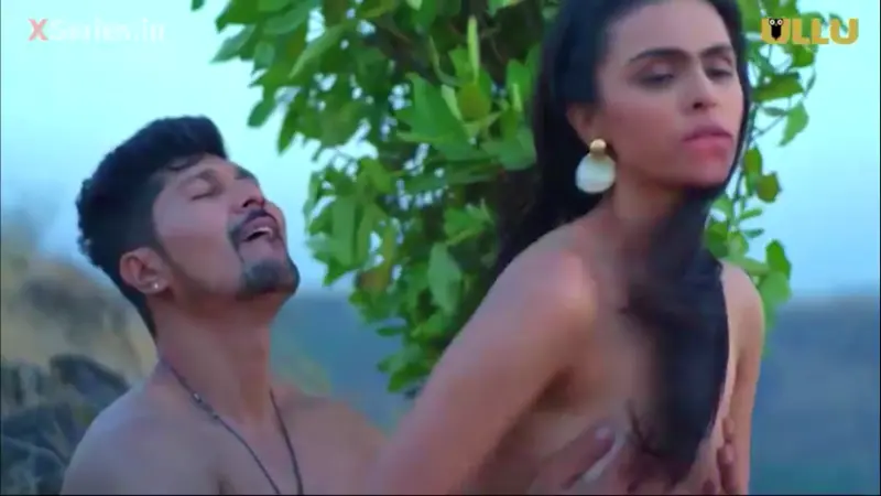 Indian Gf Bf Enjoying Hard With Outdoor